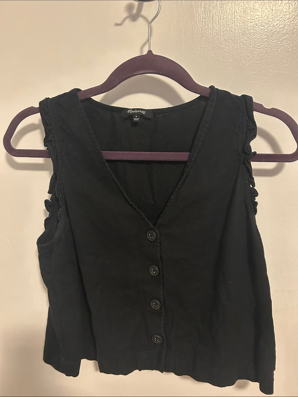 Madewell Black Button-Front Sleeveless Top with Ruffle Trim